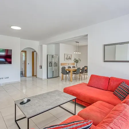 Iris Affittacamere Ladrovici