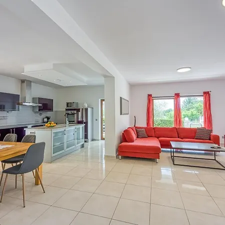 Affittacamere Iris Ladrovici