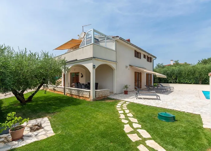 Gostinjska kuća Iris Ladrovici