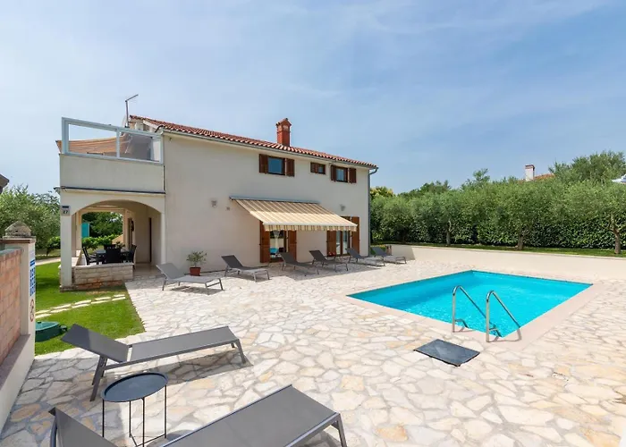 Iris Gostinjska kuća